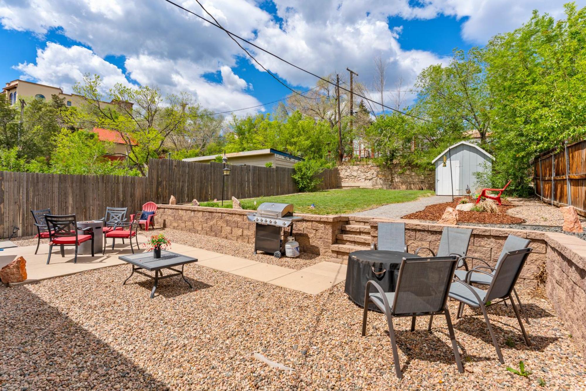 3 Bedroom *Downtown* With Firepit 科罗拉多斯普林斯 外观 照片